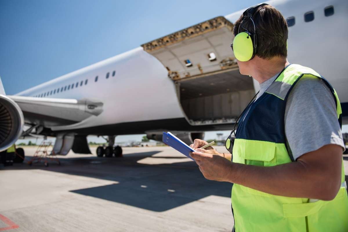 When to Use Air Freight: Is the Extra Cost Worth It? | The Enterprise World