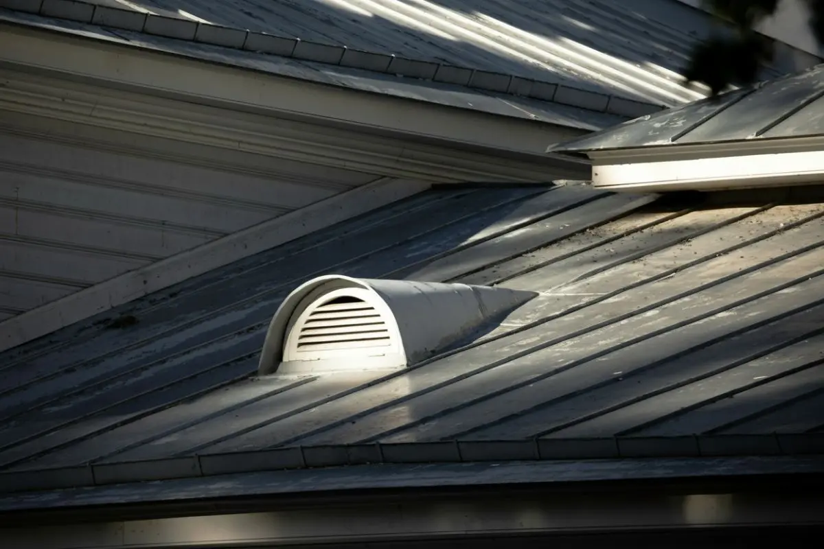 Roofing Contractors in North Carolina: Porch Roof Ventilation | The Enterprise World